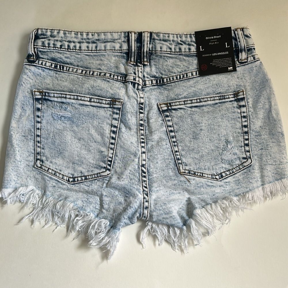 l&M Cut Off Lightwash Denim Shorts Large New - Picture 5 of 12